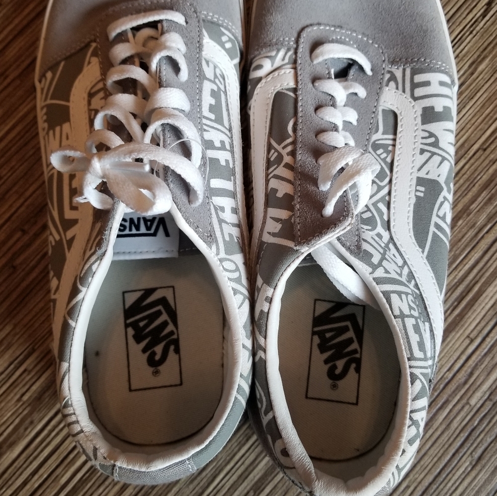 SOLD on ebay Vans Old Skool Logo Print Shoes - 10 - Picture 5 of 8
